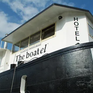Hotel en barco The Boatel 