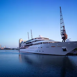 Hotel Sunborn Yacht, London